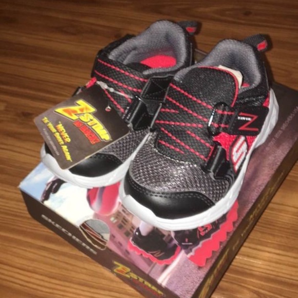 BRAND NEW boy toddler Skechers swift blast Velcro shoes size 5 - Picture 5 of 7